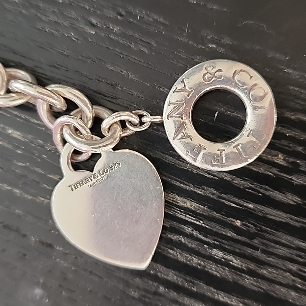 Tiffany & Co. Silver 16" Necklace Choker with Heart Charm and Circle Toggle - Picture 12 of 12